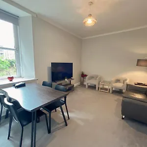  Apartamento Two Bed Reino Unido
